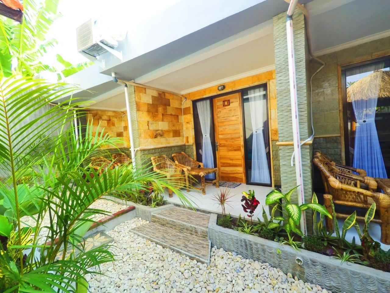 Tropical Garden Inn Batununggul Kültér fotó