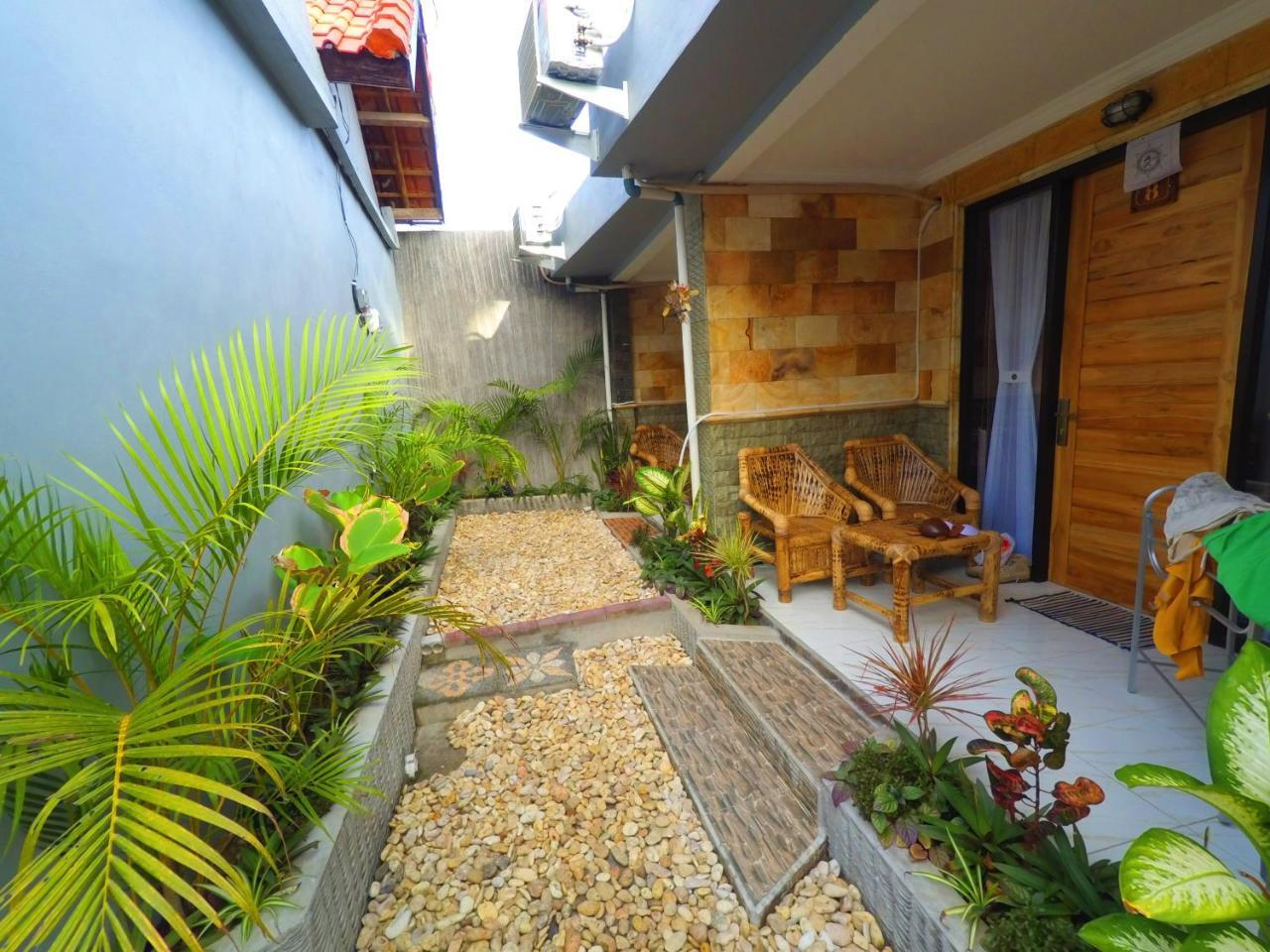 Tropical Garden Inn Batununggul Kültér fotó